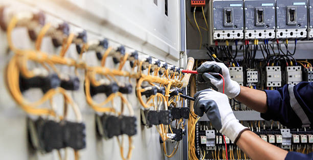 Professional Electrician technician working in Hannahs Mill, GA